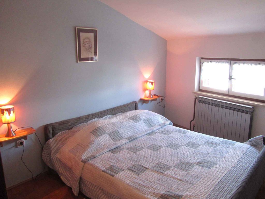 Ferienwohnung im Ortzentrum 100 m vom Strand