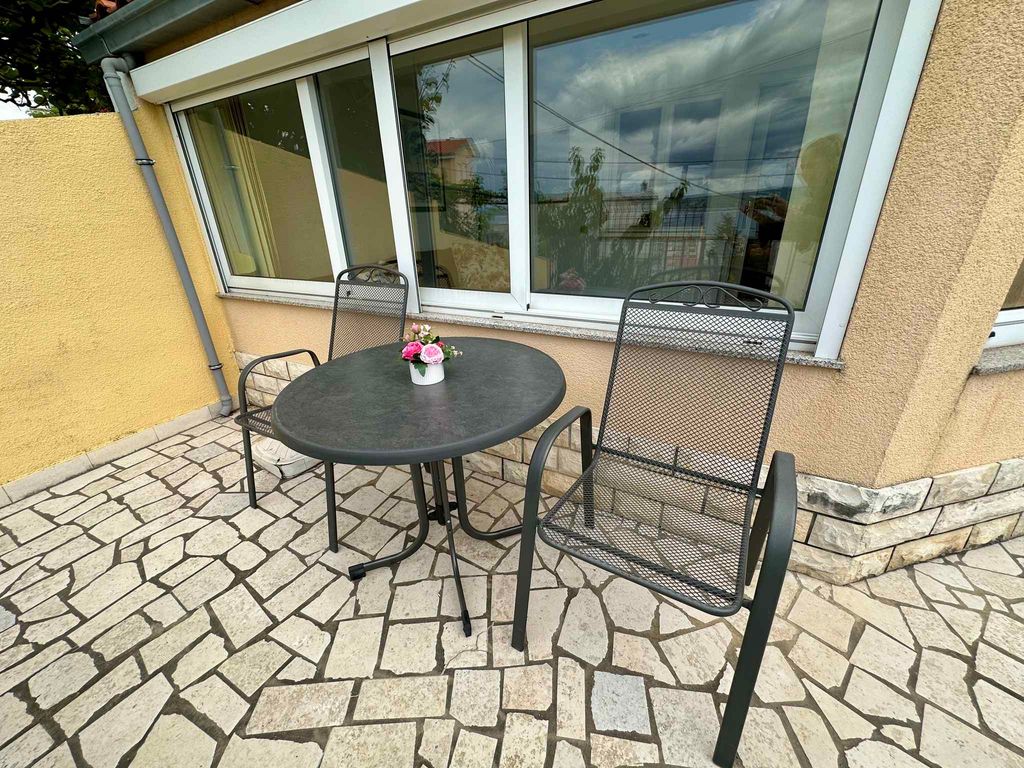 Studio Komfortabel und gut ausgestattet