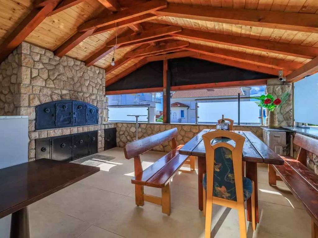 Ferienwohnung mit Pool