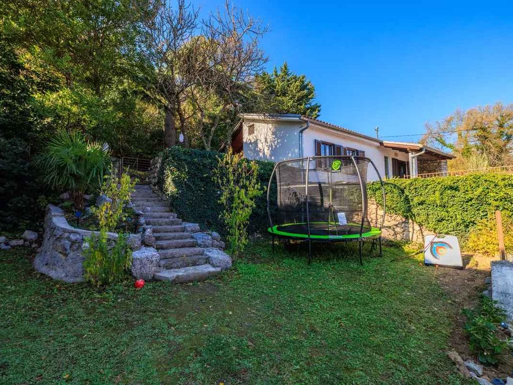 Ferienhaus mit Terrasse und Panoramablick
