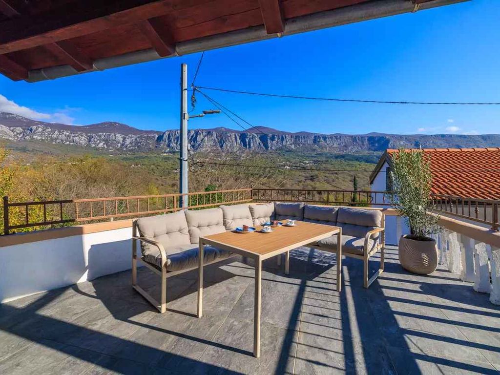 Ferienhaus mit Terrasse und Panoramablick