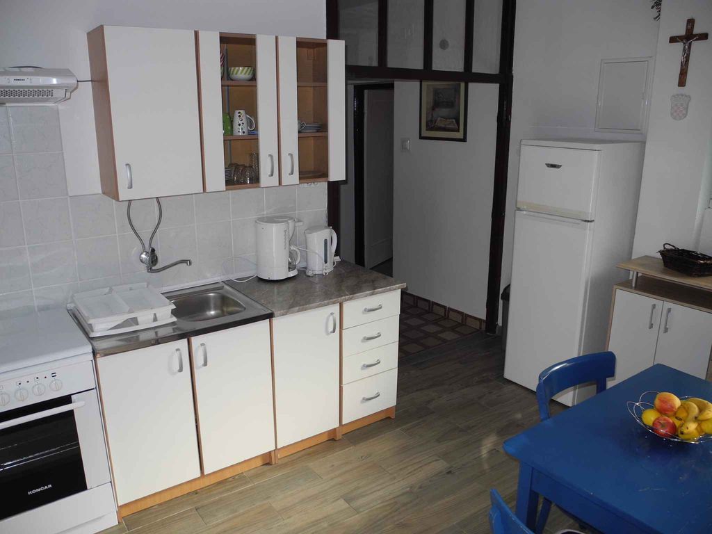 Ferienwohnung mit Außenpool nur 30 m vom Strand