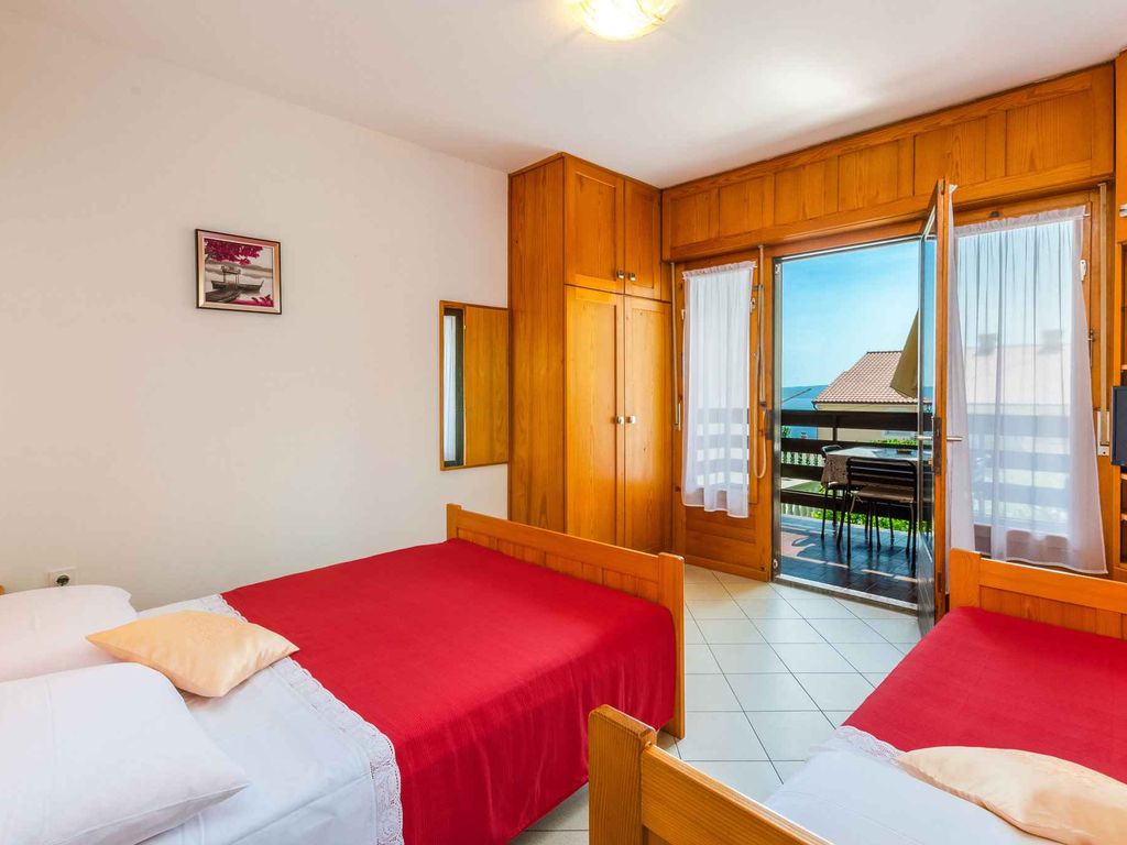 Ferienwohnung mit Klimaanlage und Meerblick