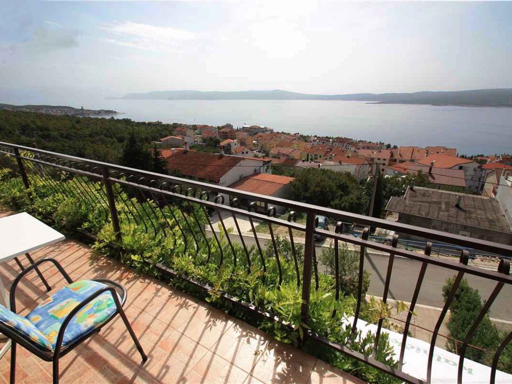 Ferienwohnung mit Balkon und Klimaanlage