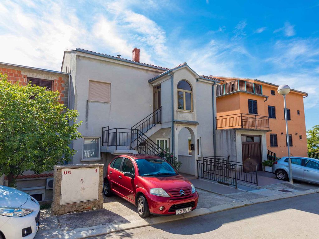 Studio mit Terrasse und Klimaanlage