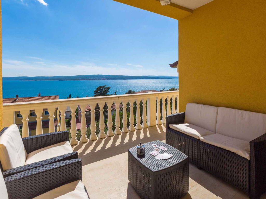 Ferienwohnung mit Terrasse und Meerblick