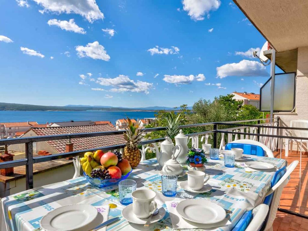 Ferienwohnung mit Balkon und Meerblick