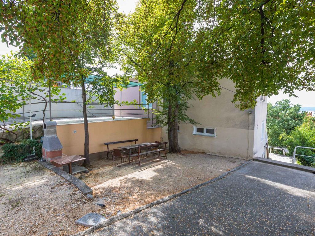 Ferienwohnung mit Balkon und Meerblick