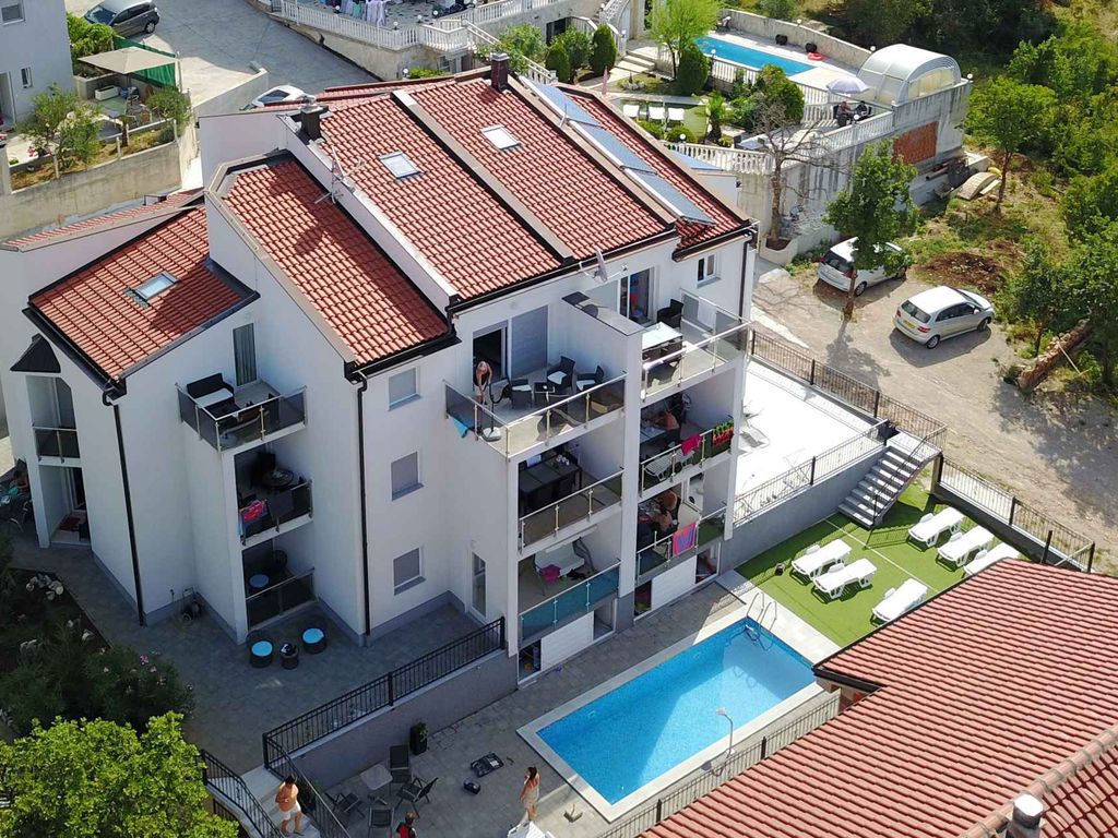 Ferienwohnung mit Pool