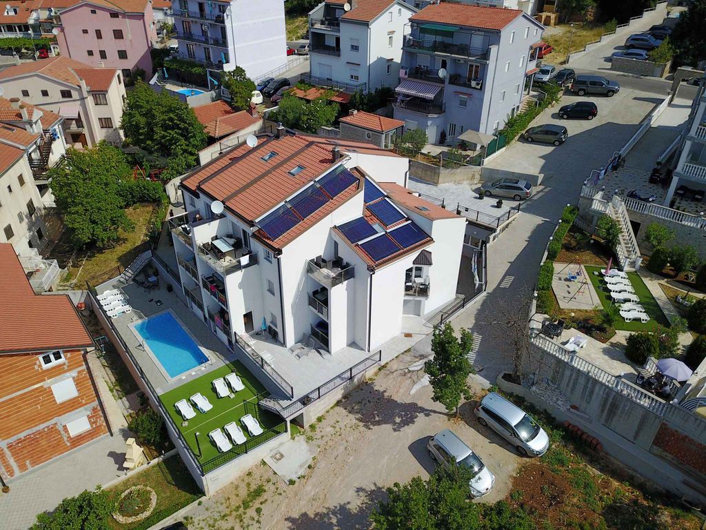 Ferienwohnung mit Pool