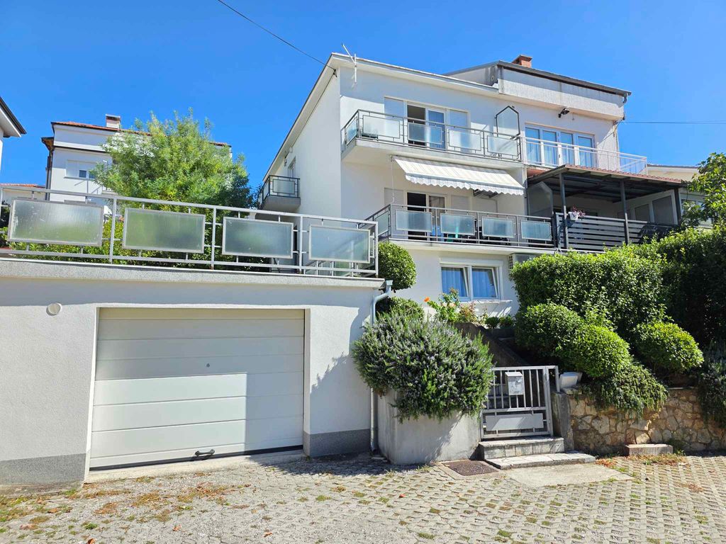Ferienwohnung mit Terrasse und Klimaanlage