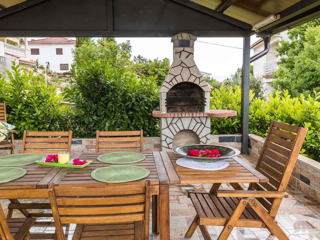 Ferienwohnung mit Terrasse und Internet