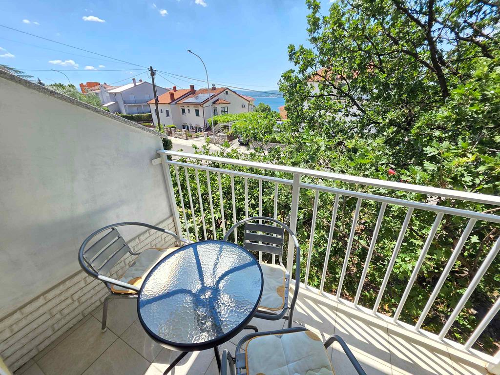 Ferienwohnung mit Balkon und Internetzugang