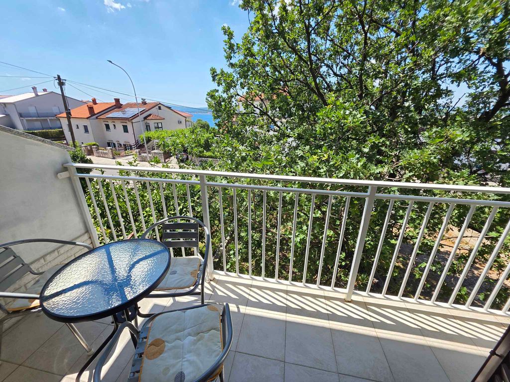 Ferienwohnung mit Balkon und Internetzugang