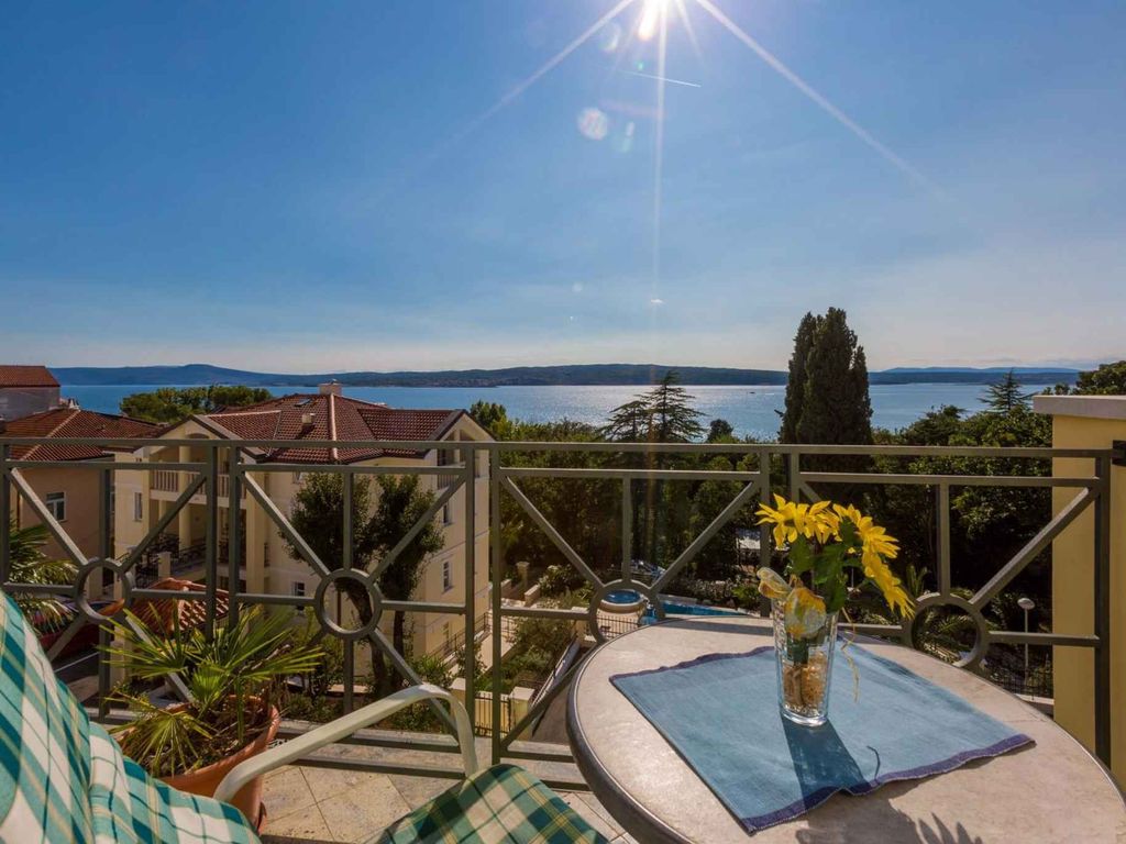Ferienwohnung mit Balkon und Klimaanlage