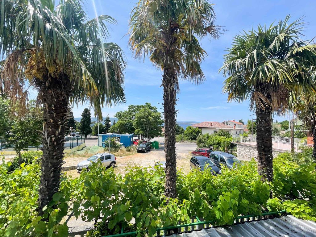 Ferienwohnung mit Balkon und Klimaanlage