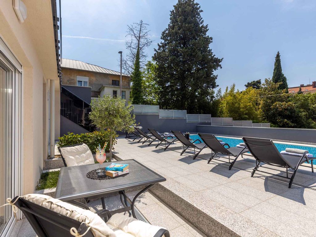 Ferienwohnung mit Pool