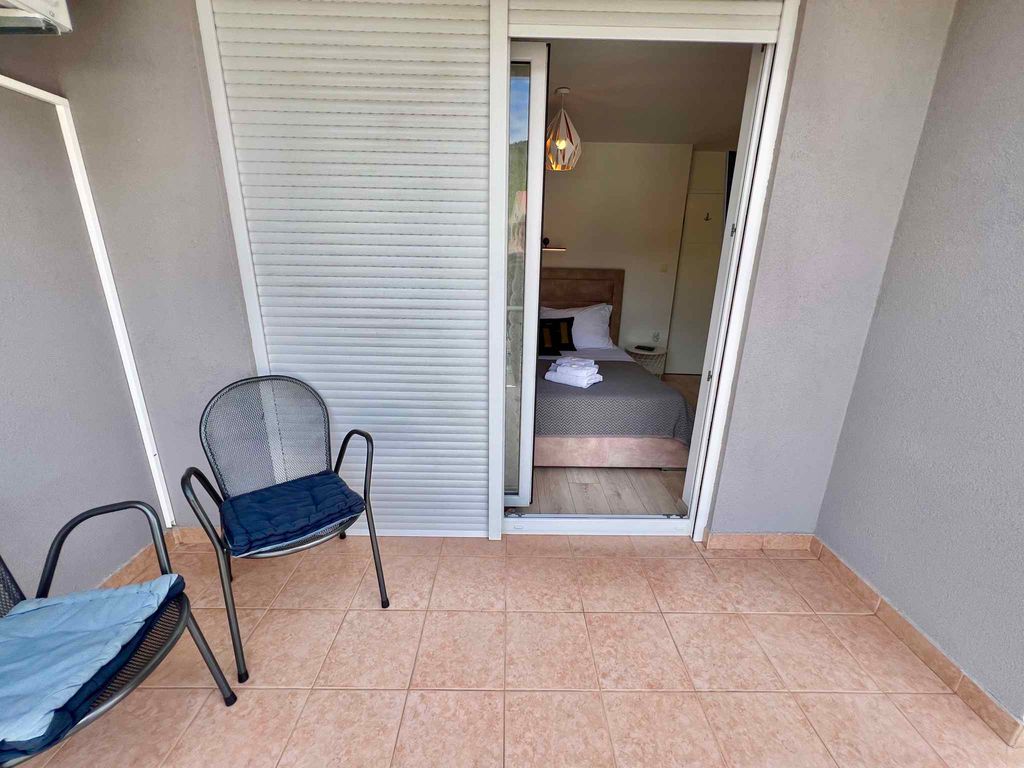Ferienwohnung mit Balkon und Klimaanlage