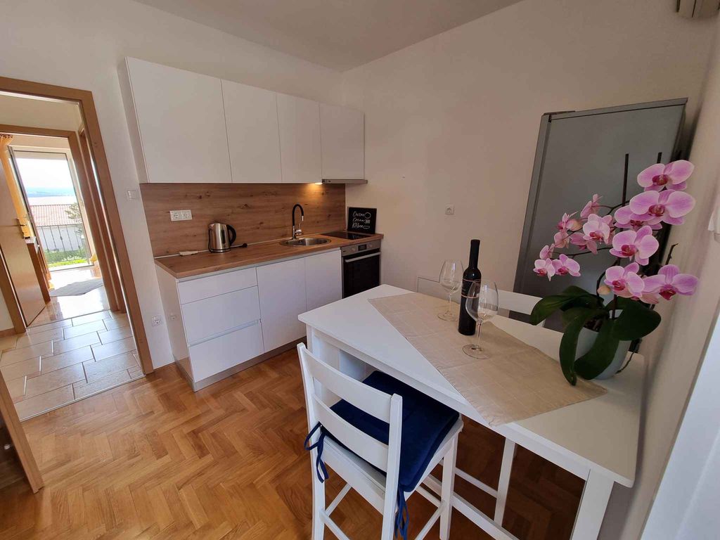 Ferienwohnung mit Balkon und Klimaanlage