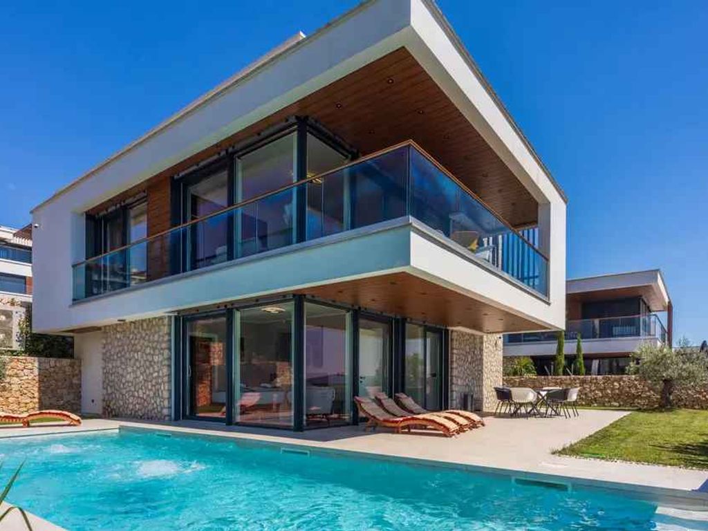 Villa mit Pool, Whirlpool, Sauna und Panoramablick