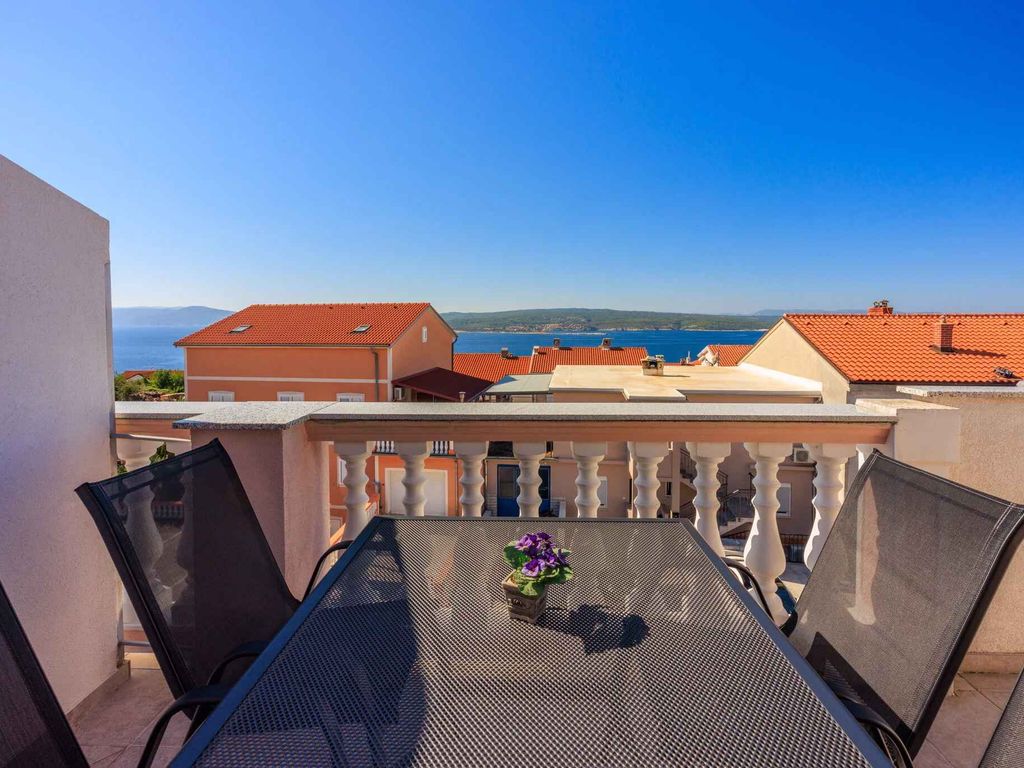 Ferienwohnung mit Balkon und Meerblick