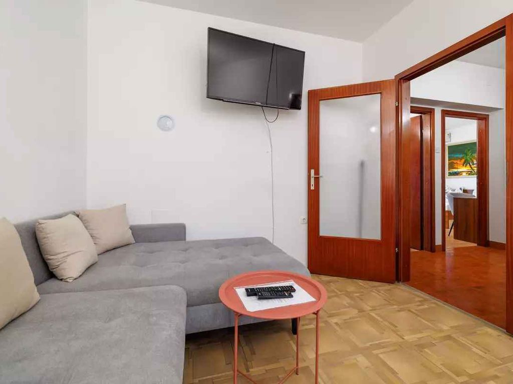 Ferienwohnung mit Pool zur gemeinsamen Nutzung