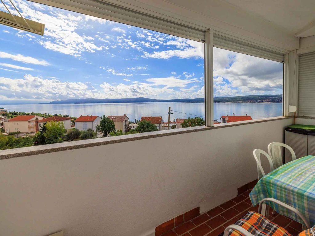 Ferienwohnung mit Balkon und Meerblick