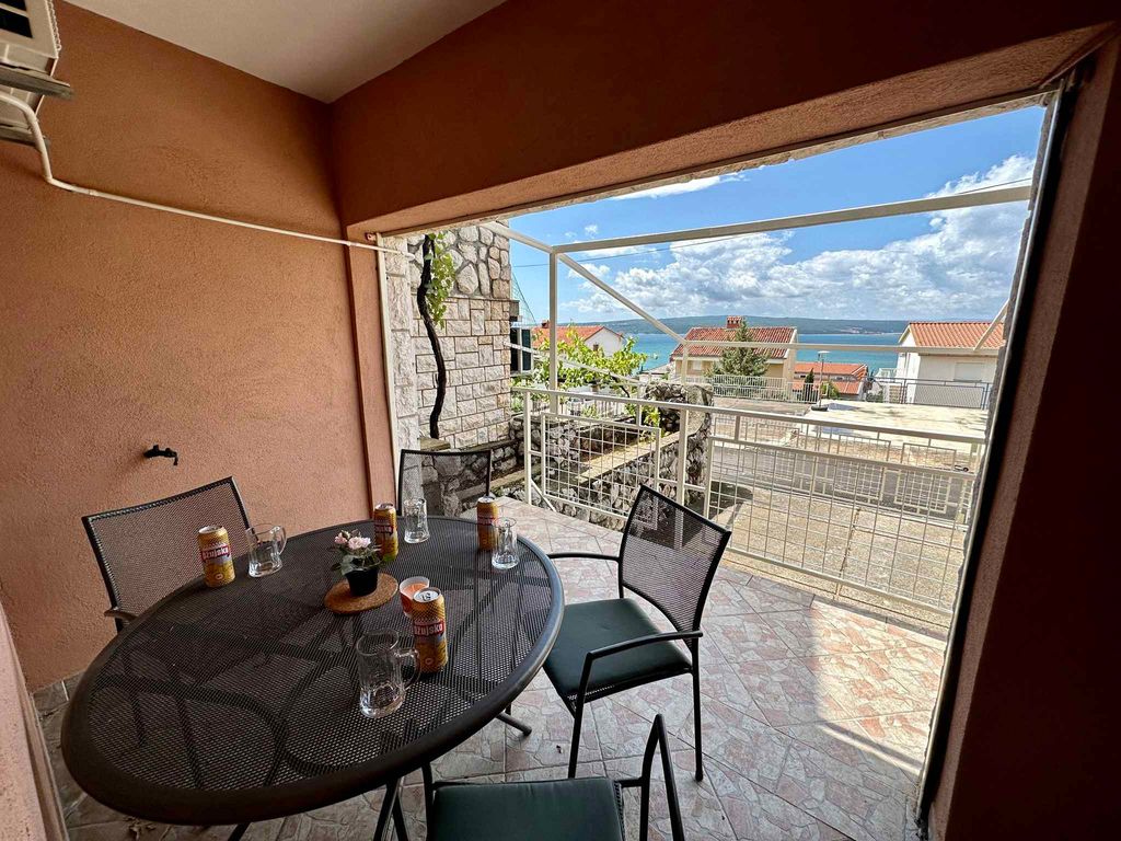 Ferienwohnung mit Balkon und mit Meerblick