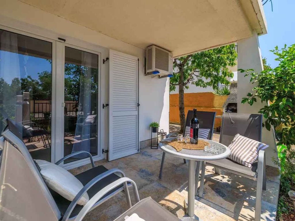Ferienwohnung mit Terrasse