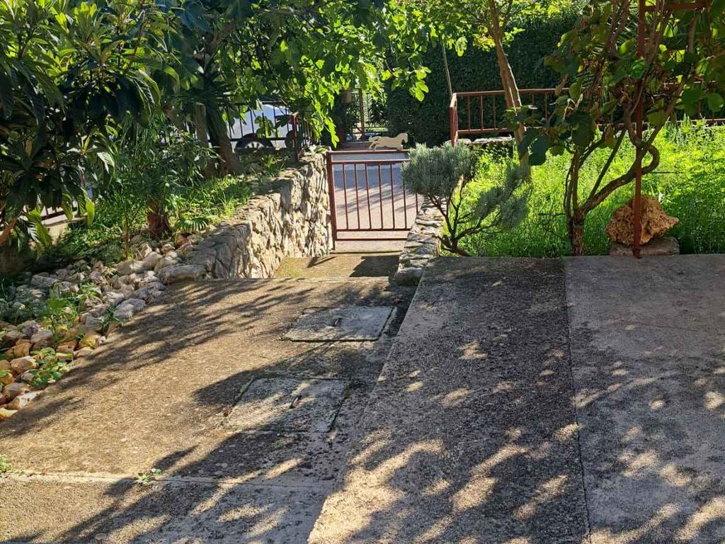 Ferienwohnung im Erdgeschoss klimatisiert