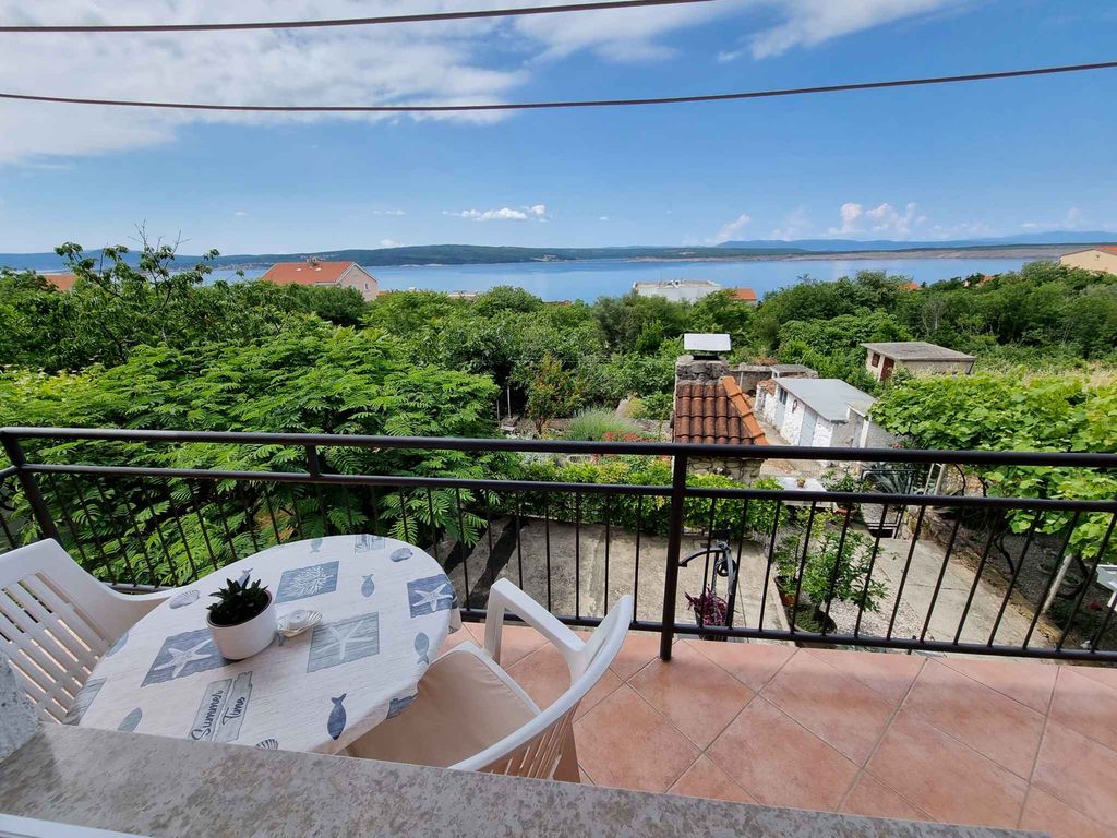Ferienwohnung mit Balkon und Klimaanlage