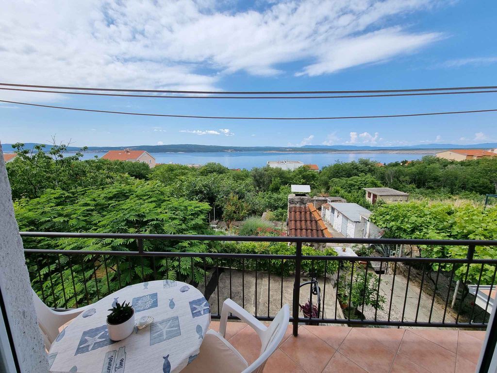Ferienwohnung mit Balkon und Klimaanlage