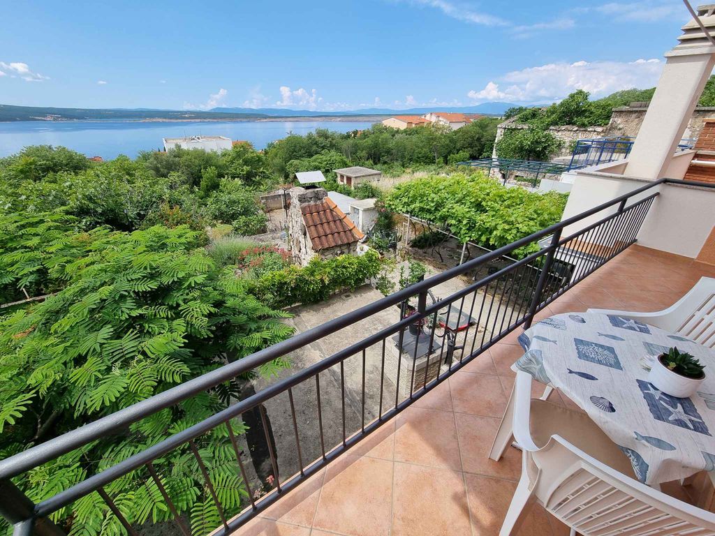 Ferienwohnung mit Balkon und Klimaanlage