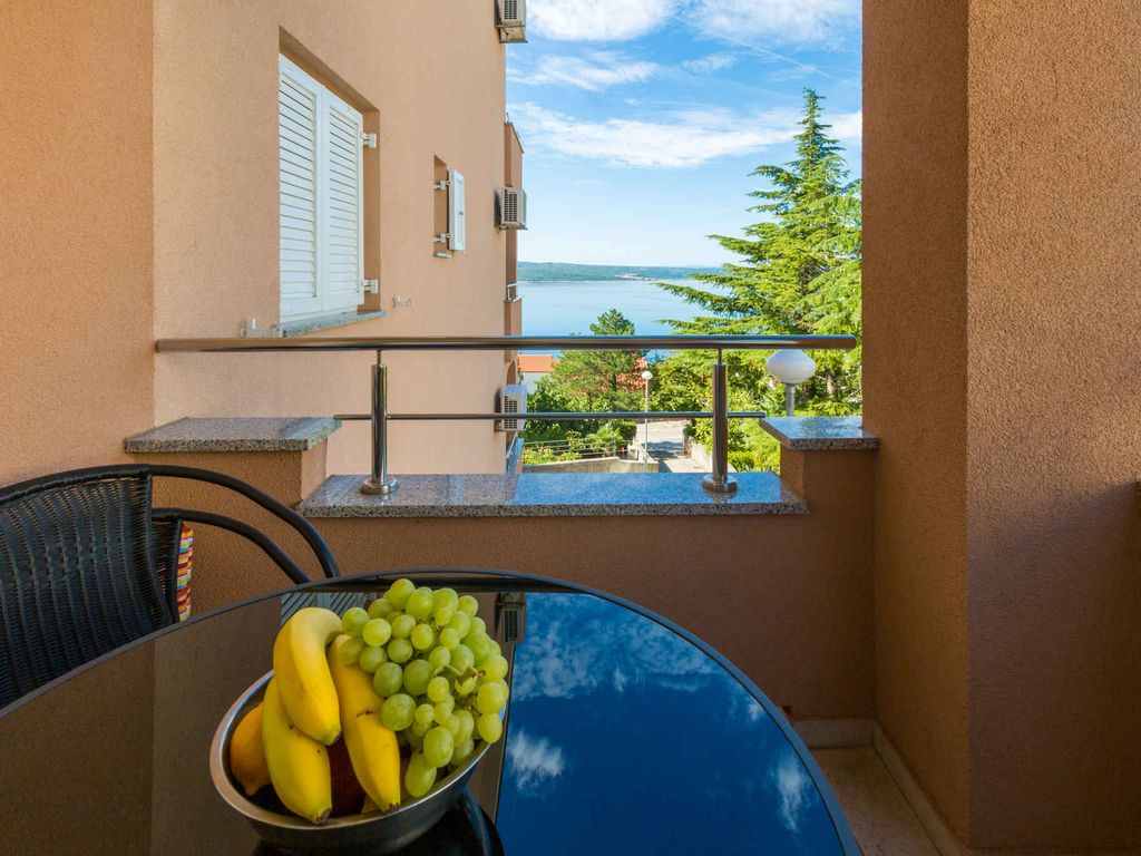 Ferienwohnung mit Klimaanlage und Blick auf dem Meer