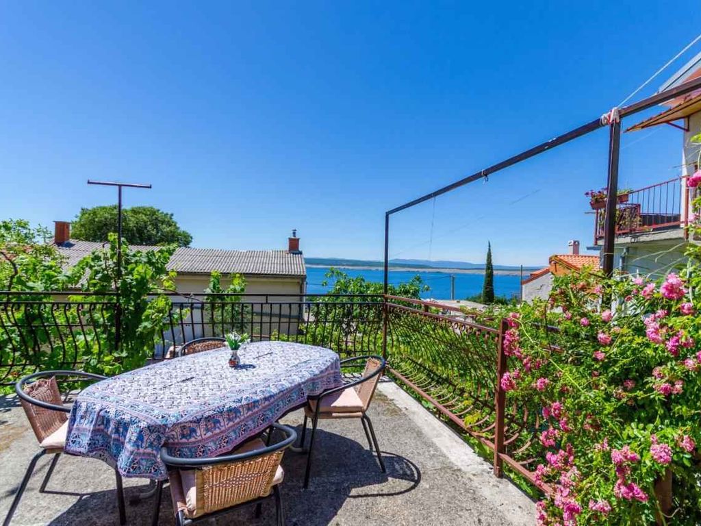 Ferienwohnung mit Balkon und Klimaanlage