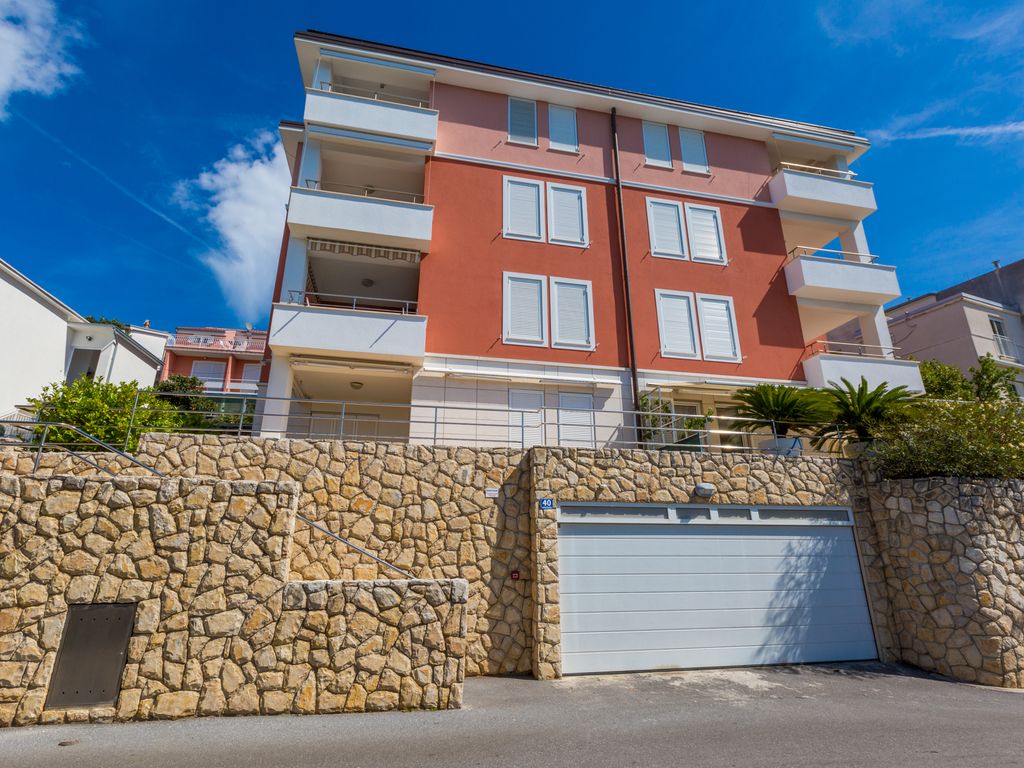 Ferienwohnung Wunderschön modern am Meer