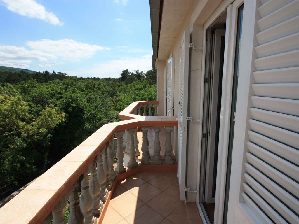 Ferienwohnung mit Klimaanlage und Balkon