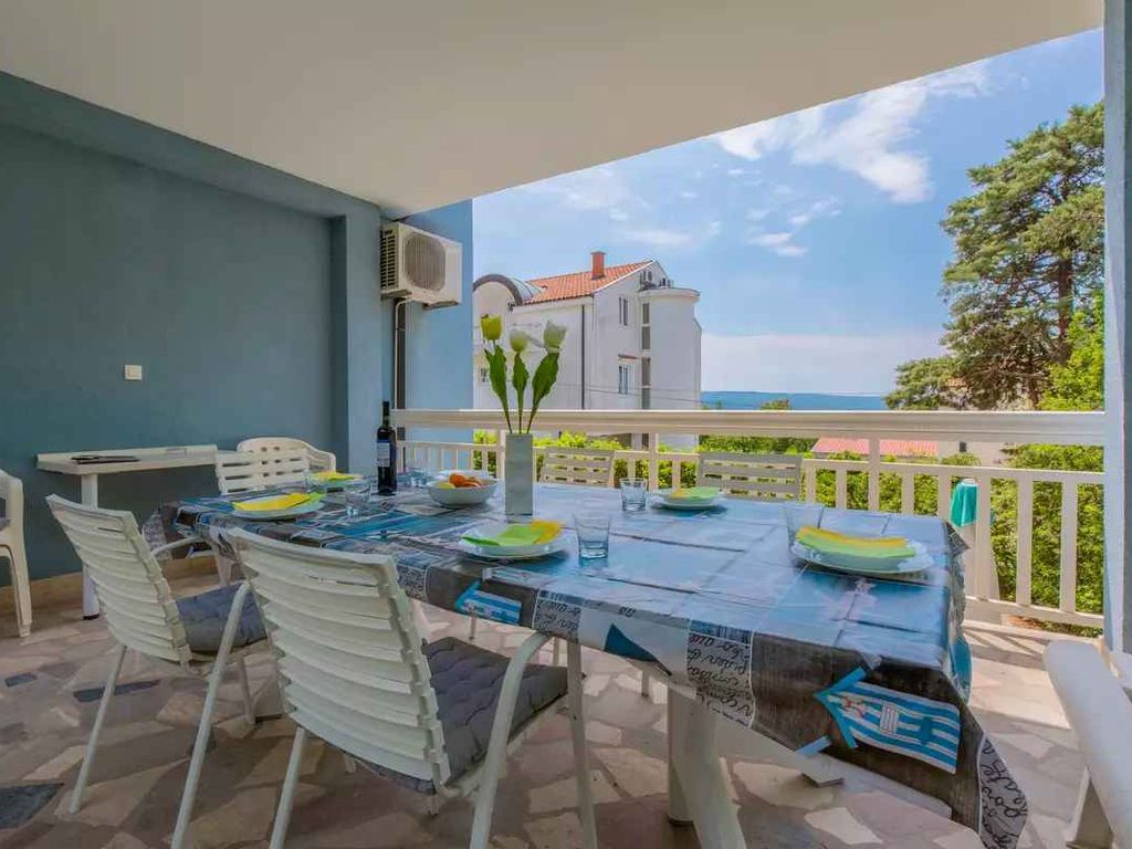Ferienwohnung mit Terrasse und Grillmöglichkeit