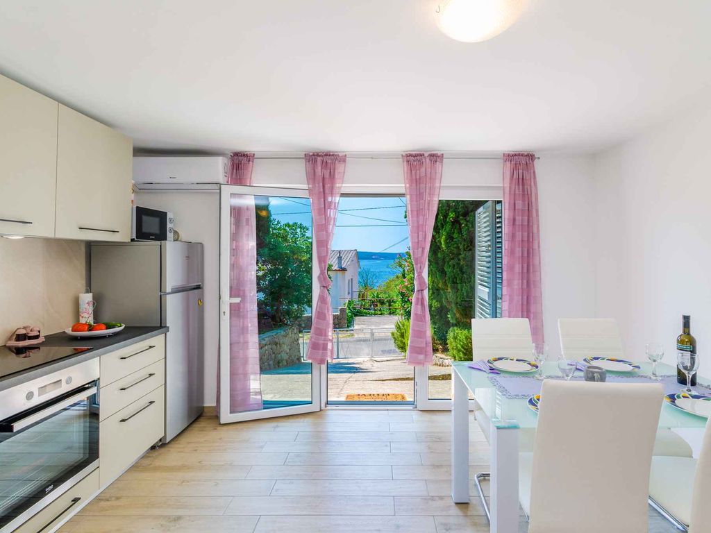 Ferienwohnung mit Terrasse und Klimaanlage