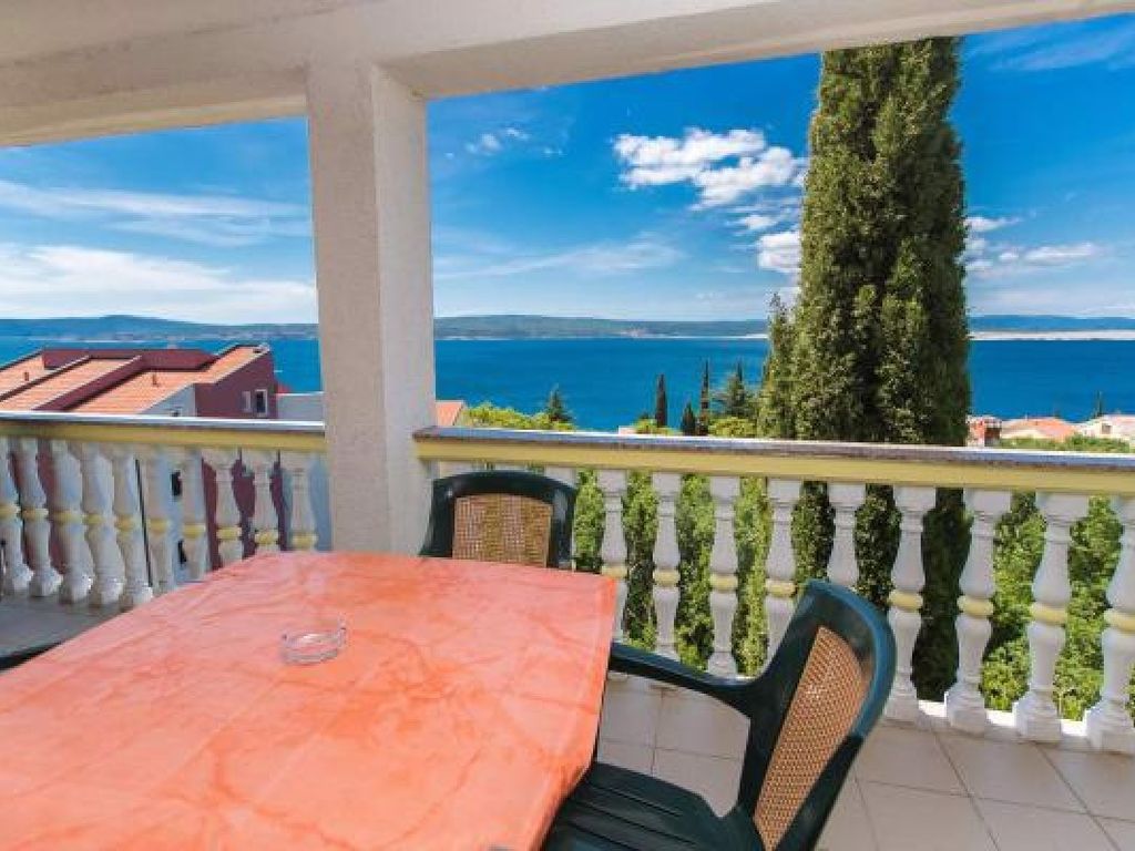 Ferienwohnung mit Meerblick und Klimaanlage