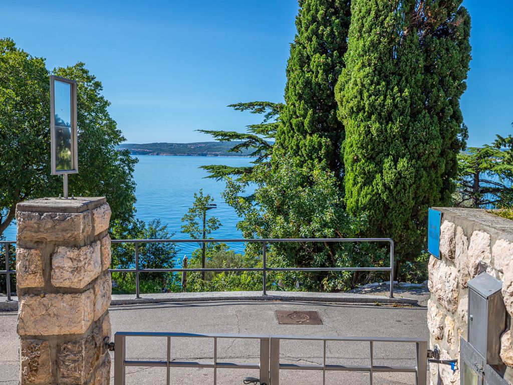 Studio Erste Reiche zum Meer