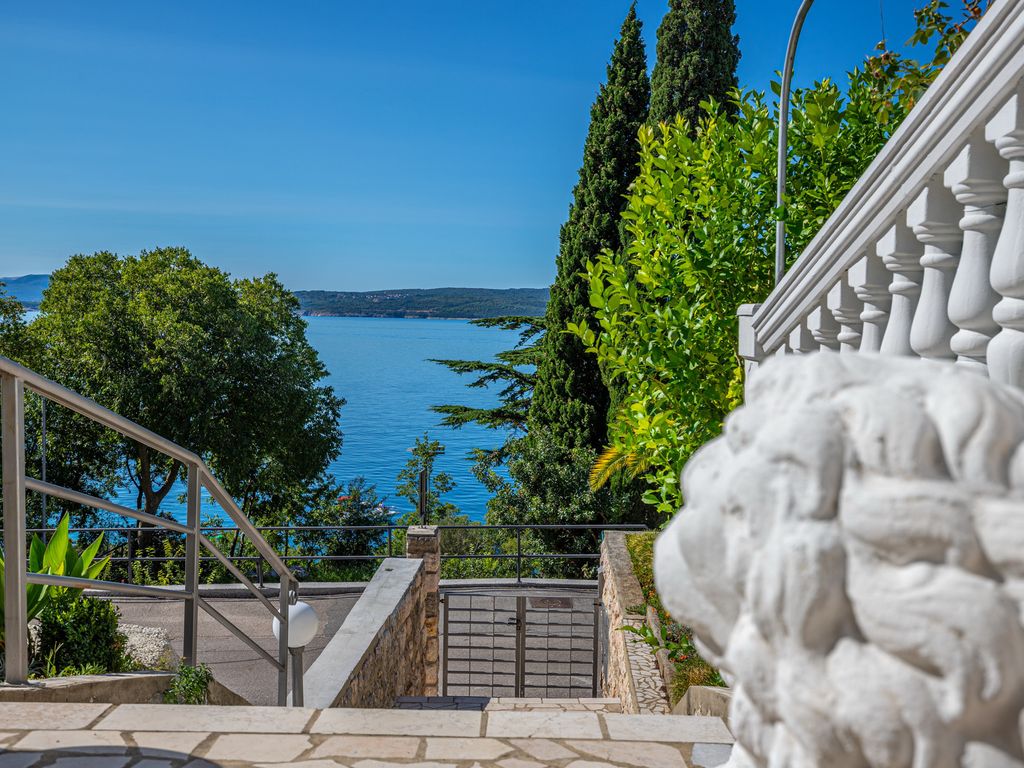 Studio Erste Reiche zum Meer