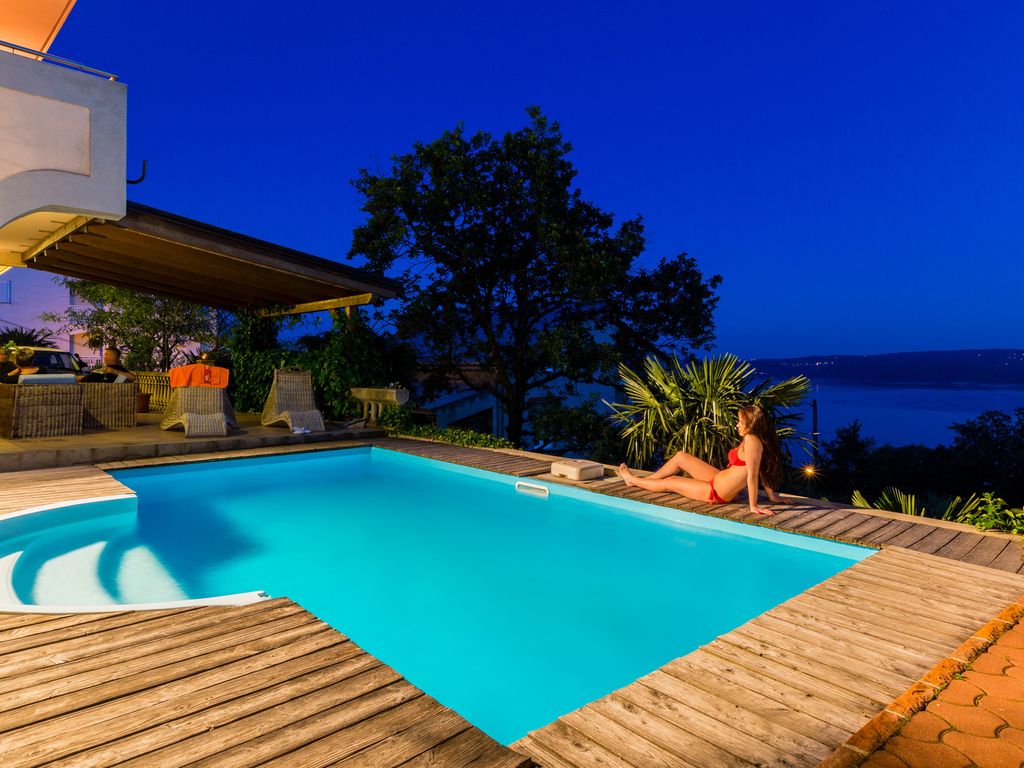 Ferienwohnung mit Meerblick und Pool