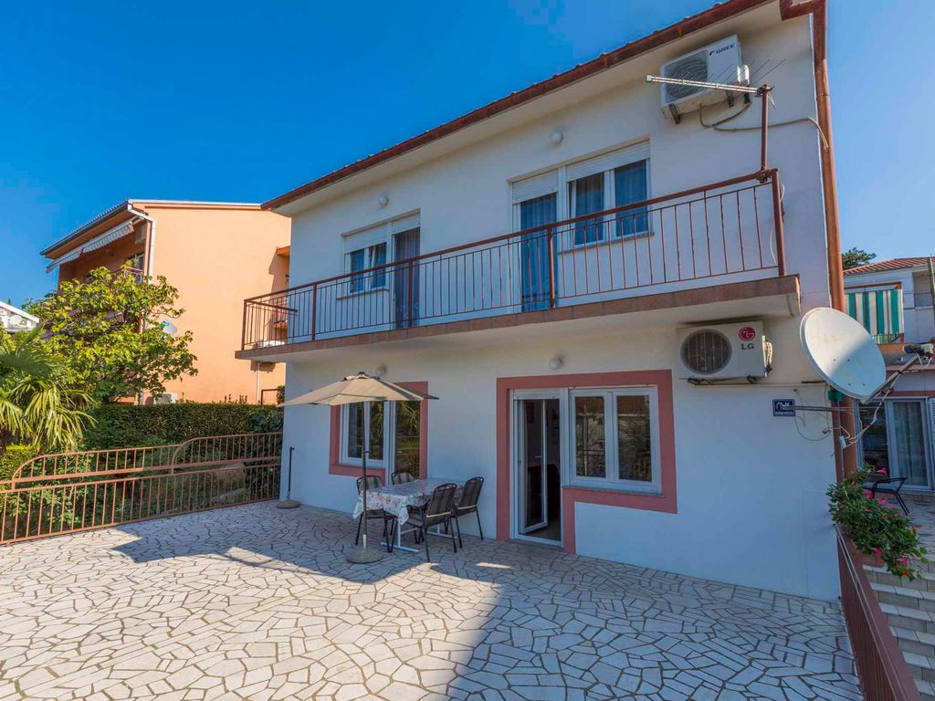 Ferienwohnung mit Klimaanlage und Meerblick