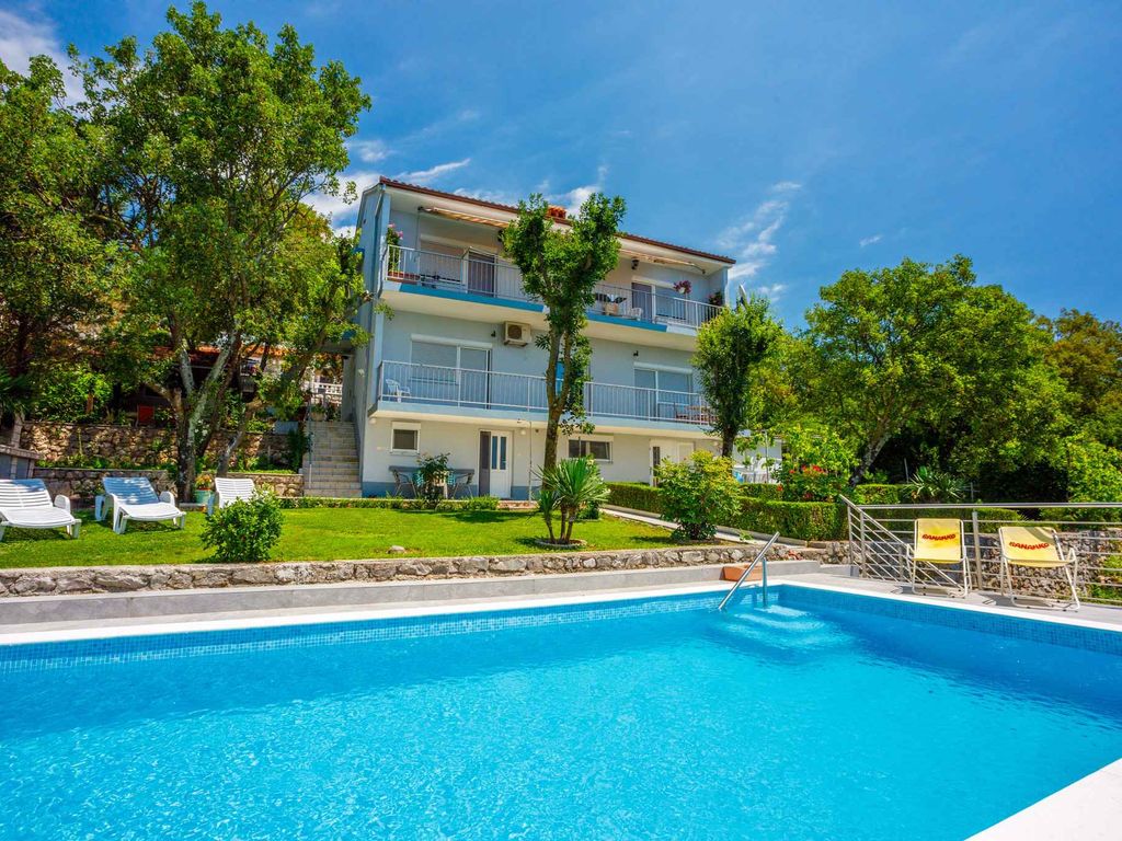 Ferienwohnung mit Pool zur gemeinsamen Nutzung
