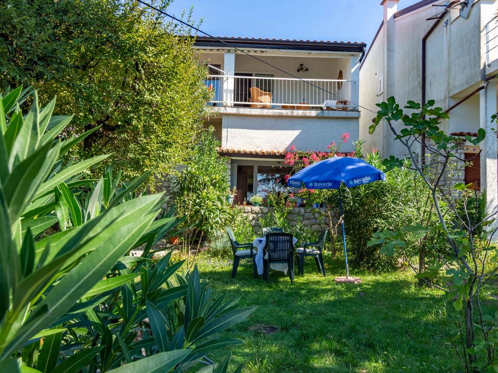Ferienwohnung mit großer Terrasse