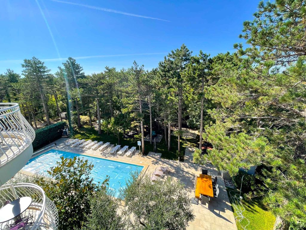 Ferienwohnung mit Pool zur gemeinsamen Nutzung