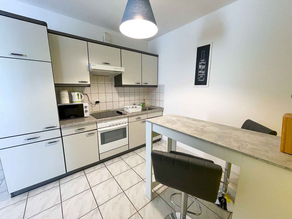 Ferienwohnung modern mit Balkon