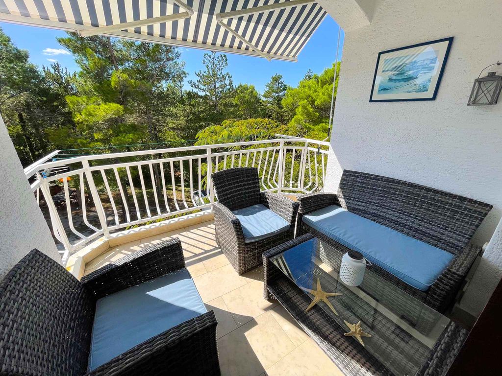 Ferienwohnung modern mit Balkon