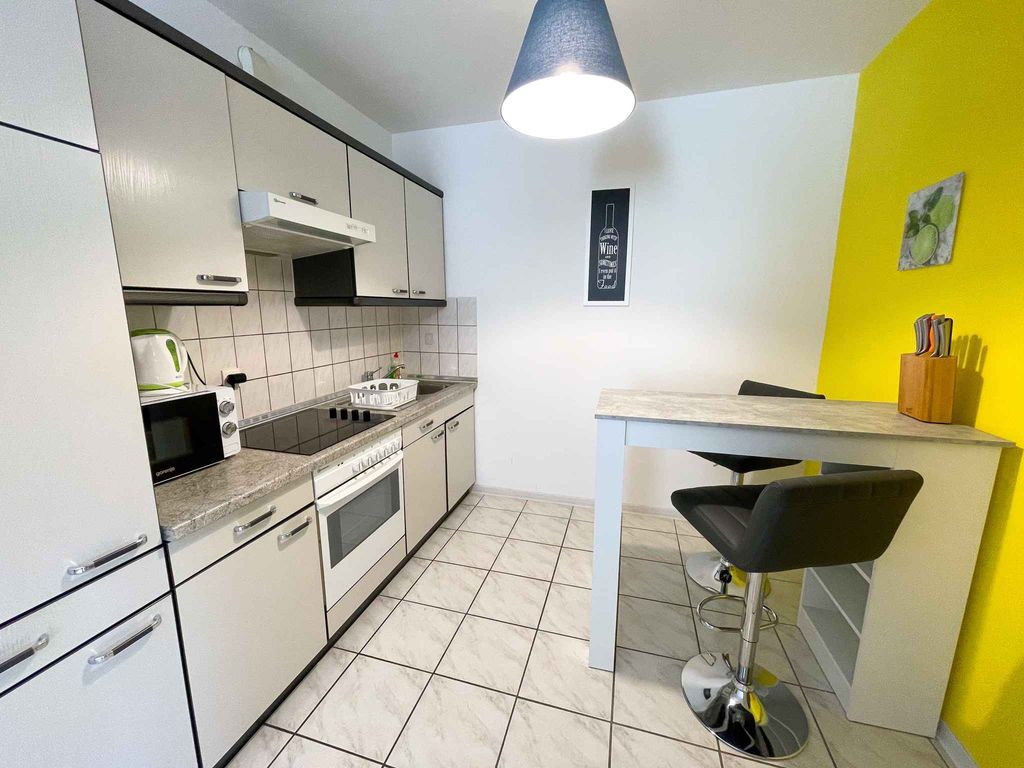 Ferienwohnung modern mit Balkon